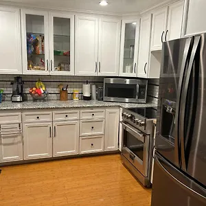 Cozy And Elegant 2bd, 2ba Rent A With Its Own Bathroom Or Whole Apart- Very Close To Sofi Stadium Homestay